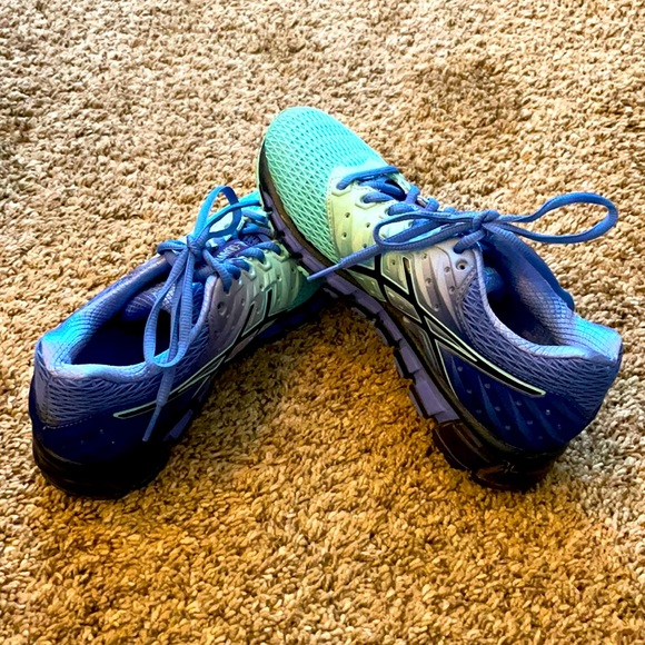 Women’s Gel-Quantum180 ASICS sneakers - Picture 1 of 3